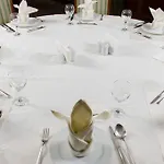 Akar International Szálloda 4*
