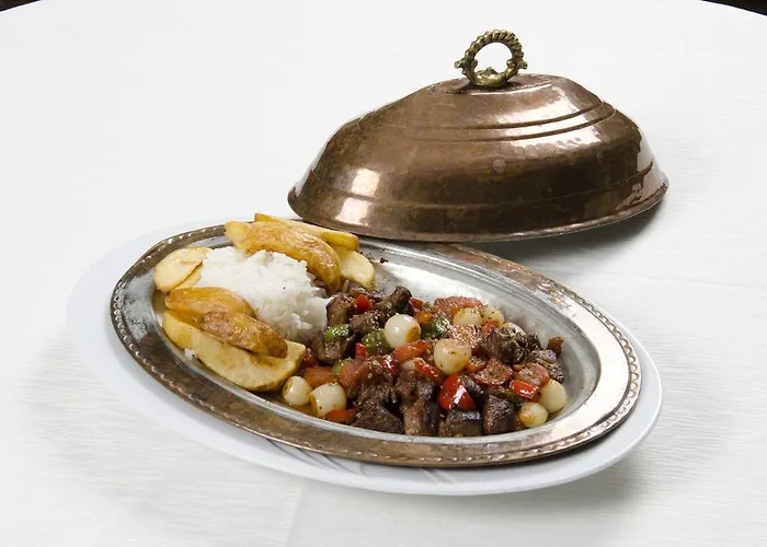 فندق أكار إنترناشيونال