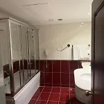 Akar International 4*