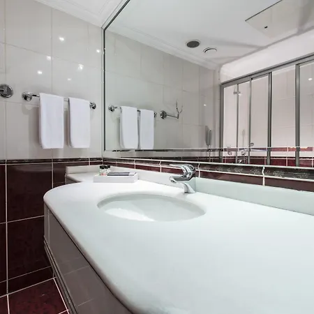 호텔 Akar International