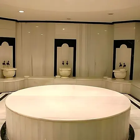 Akar International Hotel
