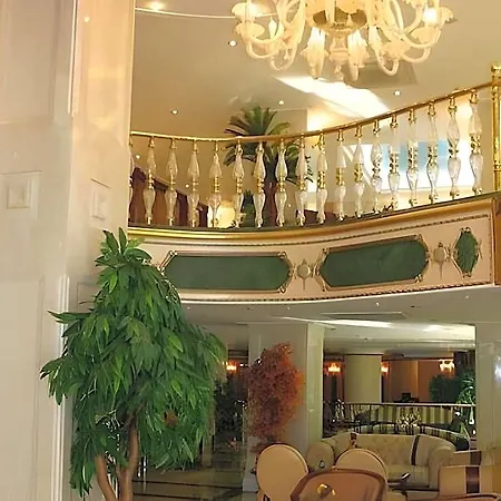 Akar International Hotel