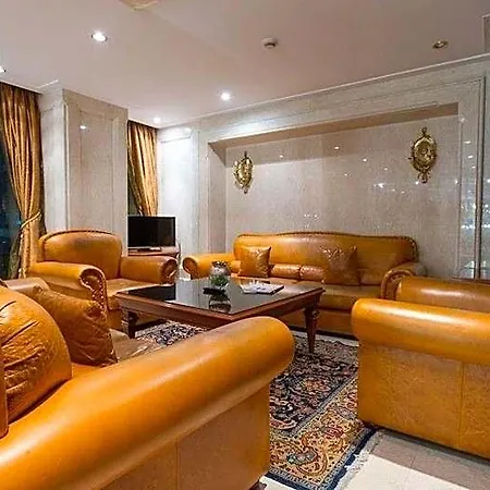Akar International 4*
