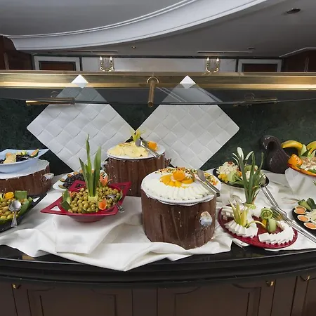 Hotel Akar International
