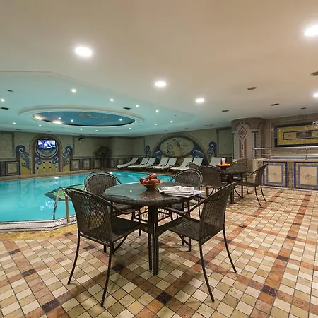 Hotel Akar International