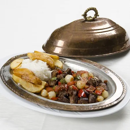 Hotel Akar International