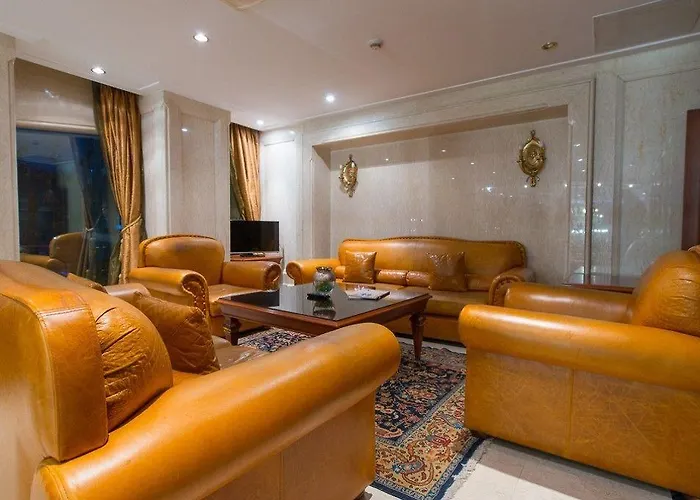 Akar International 4*