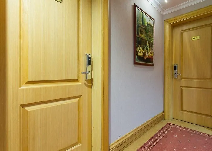 Отель Akar International