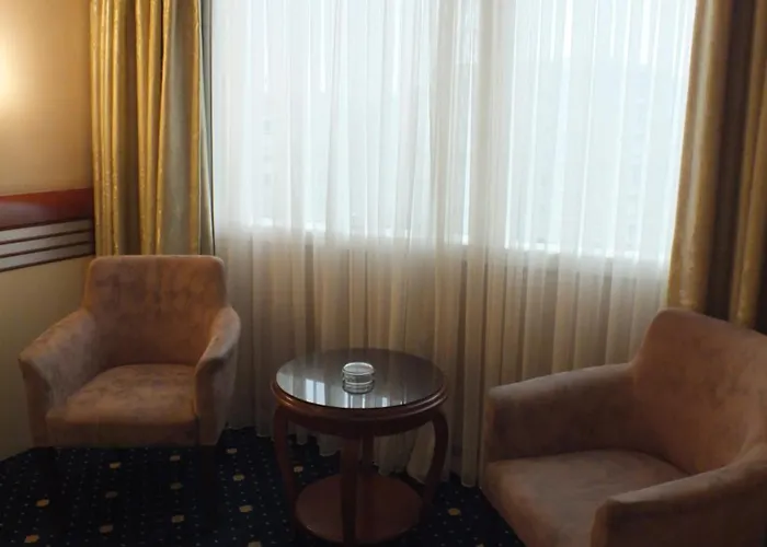 Hotel Akar International